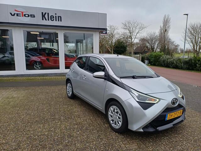 Toyota AYGO 1.0 VVT-i x-play