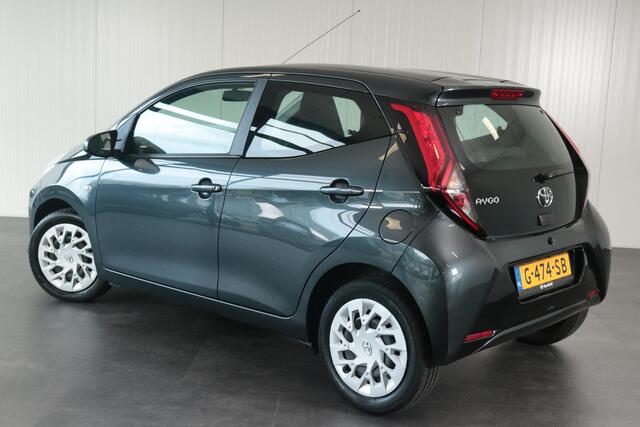 Toyota AYGO 1.0 VVT-i X-Play limited, Carplay