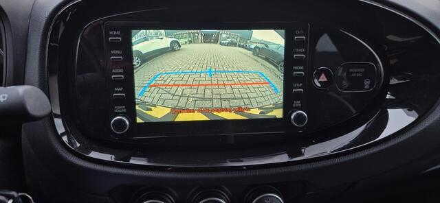 Toyota AYGO 1.0 VVT-i S-cvt First*automaat*apple*android*cruise*