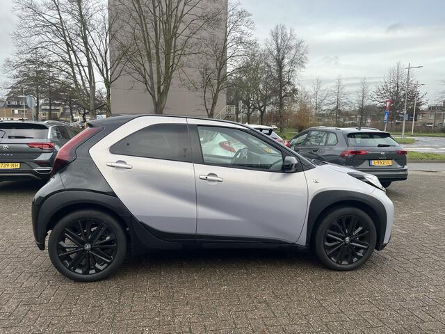 Toyota AYGO X 1.0 VVT-i S-CVT JBL Applecarplay/Android Auto Stoelverwarming Automaat Lmv Pdc Acamera Cruise Lane assist