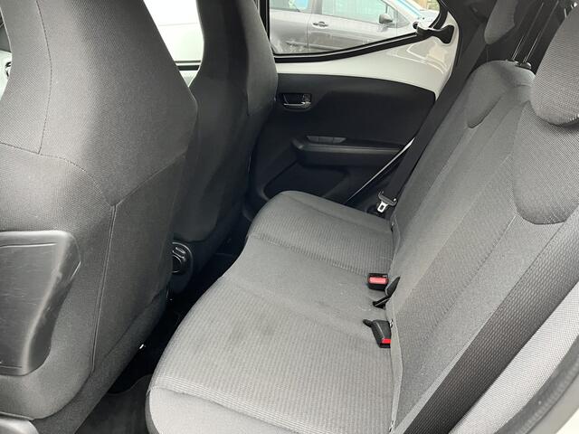 Toyota AYGO 1.0 VVT-i x-cite ultimate NL auto Clima Apple carplay Android auto Trekhaak