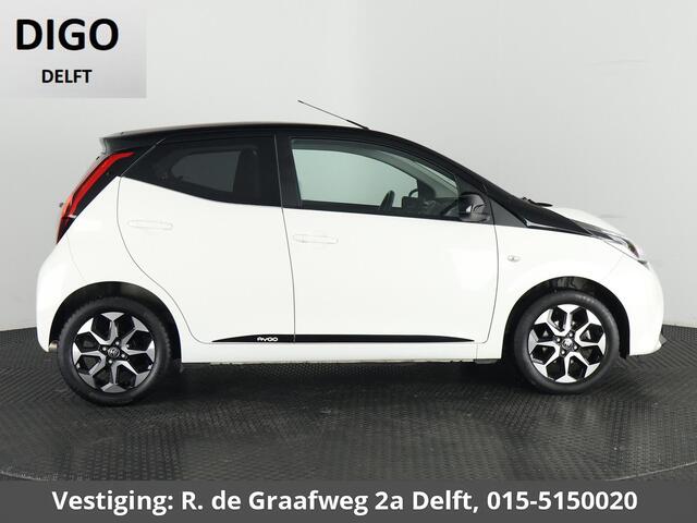 Toyota AYGO 1.0 VVT-i X-Joy | Apple Carplay & AndroidAUTO | Climate Control | 1e eigenaar | Dealer onderhouden