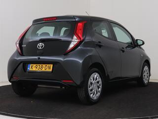 toyota-aygo-1.0-vvt-i-x-play