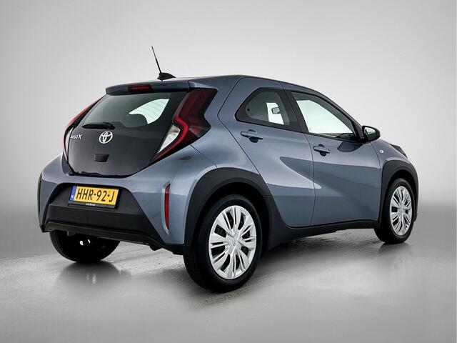 Toyota AYGO X 1.0 VVT-i MT Play Carplay | Airco | Parkeercamera | NL-Auto | Tot 2035 garantie propositie Toyota |