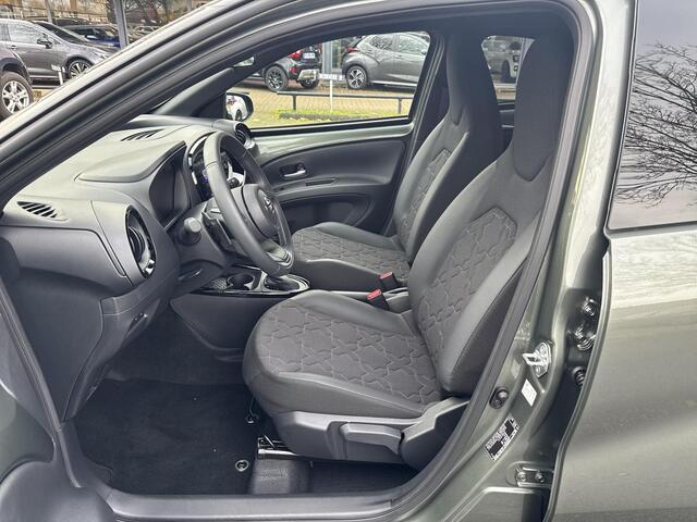 Toyota AYGO X 1.0 VVT-i S-CVT Premium | 06-10141018 Voor meer informatie