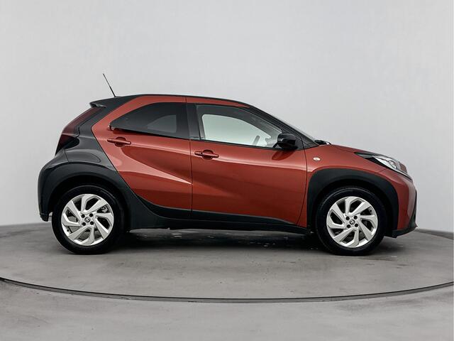 Toyota AYGO X 1.0 VVT-i S-CVT Envy Limited | Automaat | Stoelverwarming | Keyless Entry/Start | Parkeersensoren V+A |