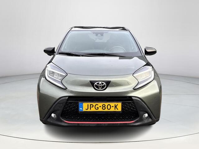 Toyota AYGO X 1.0 VVT-i S-CVT Envy **NAVIGATIE/ TREKHAAK/ STOELVERWARMING/ PARKEERSENSOREN**