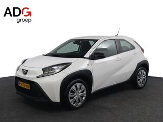 toyota-aygo-x-1.0-vvt-i-mt-play--e