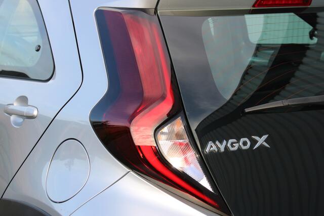 Toyota AYGO X 1.0 VVT-i MT Play | Incl. 12 maanden garantie | Adaptieve cruise control | Airco | Apple carplay/Android auto | DAB radio | Parkeercamera |