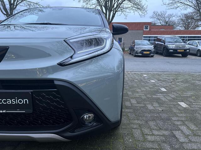 Toyota AYGO X 1.0 VVT-i S-CVT Envy