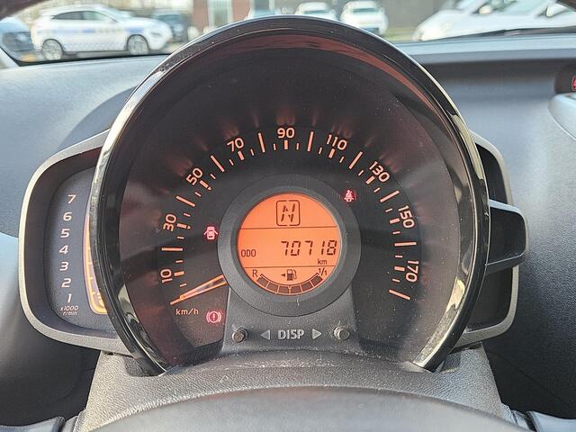 Toyota AYGO 1.0 VVT-i x-nav Automaat Carplay Camera Navi