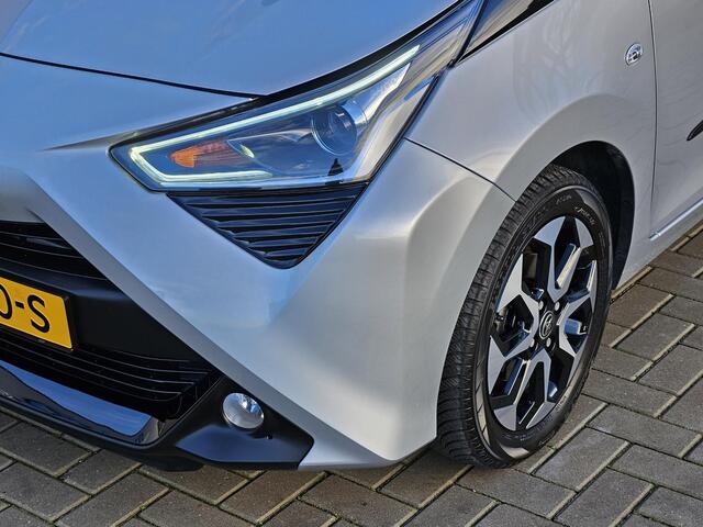 Toyota AYGO 1.0 VVT-i x-cite Carplay Camera Cruise LM15