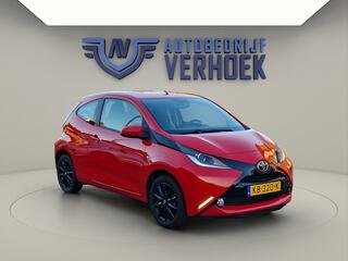 toyota-aygo-1.0-vvt-i-x-play-automa