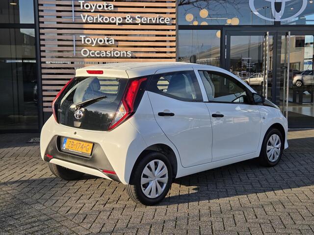 Toyota AYGO 1.0 VVT-i x-fun