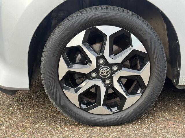 Toyota AYGO 1.0 VVT-i x-joy cabrio