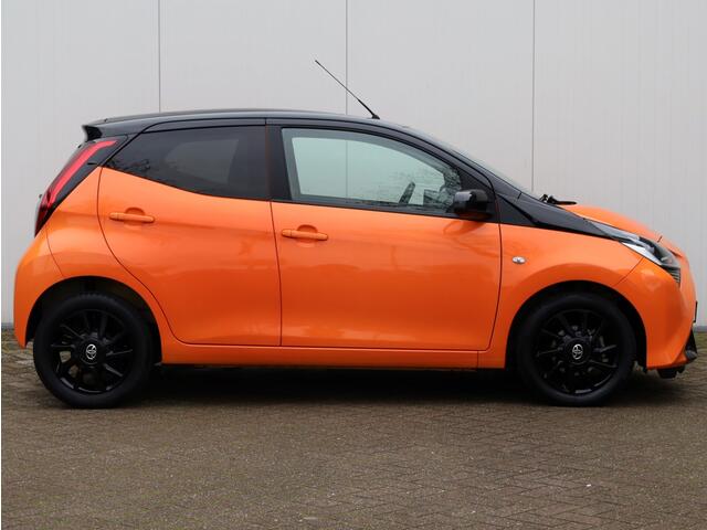Toyota AYGO 1.0 VVT-i x-cite | Carplay | Airco | NL Auto