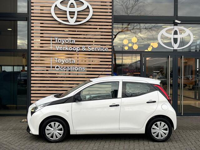 Toyota AYGO 1.0 VVT-i x-fun