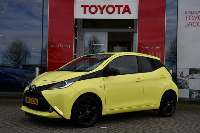 Toyota AYGO 1.0 VVT-i x-cite 5-deurs 69pk | Airconditioning | Zwarte lichtmetalen velgen | Dealer-onderhouden |