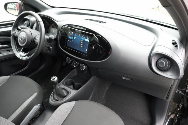 Toyota AYGO X 1.0 VVT-i MT Play | Achteruitrijcamera | Buitenspiegels elektris