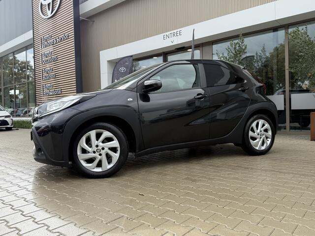 Toyota AYGO X 1.0 VVT-i First Edition | Stoelverwarm. | Camera |