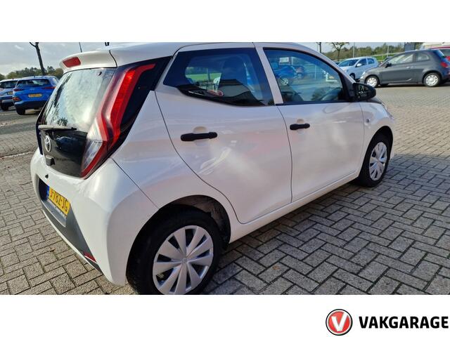Toyota AYGO 1.0 VVT-i x-fun