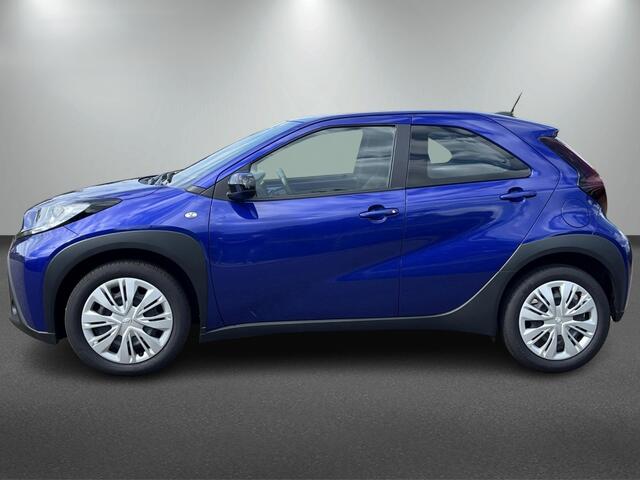 Toyota AYGO X 1.0 VVT-i MT Play
