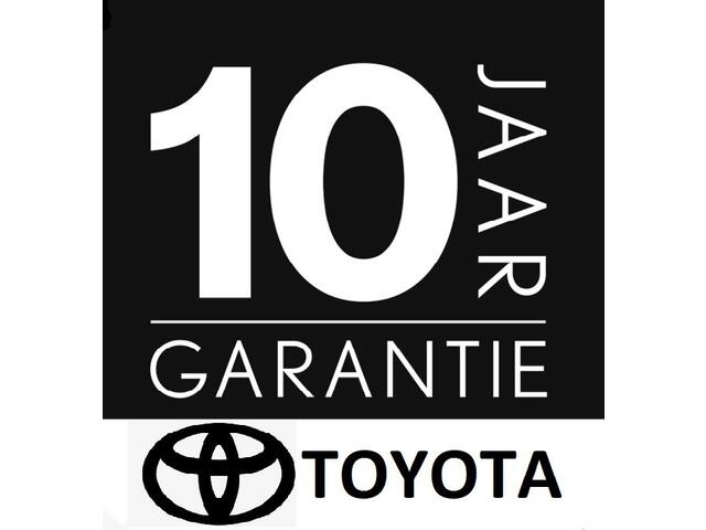 Toyota AYGO X 1.0 VVT-i Play + Ramaker Black Edition