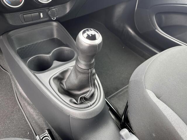 Toyota AYGO X 1.0 VVT-i Play optioneel: Ramaker Black Edition, ¤2.000.-