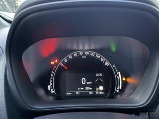 toyota-aygo-x-1.0-vvt-i-mt-play