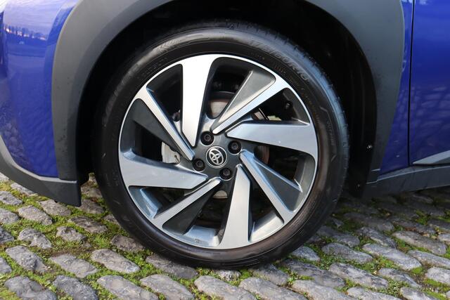 Toyota AYGO X 1.0 VVT-i MT Envy Carbrio, JBL Apple Carplay / Android auto, Parkeercamera, Adaptieve Cruise control, Draadloze telefoonoplader.