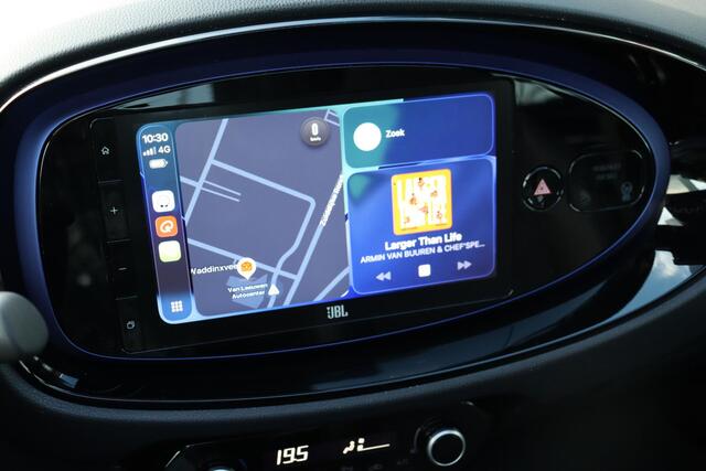 Toyota AYGO X 1.0 VVT-i MT Envy Carbrio, JBL Apple Carplay / Android auto, Parkeercamera, Adaptieve Cruise control, Draadloze telefoonoplader.