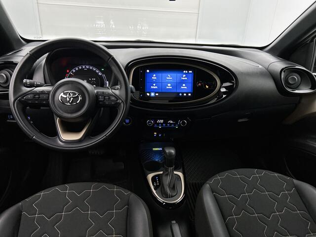 Toyota AYGO X 1.0 VVT-i S-CVT Premium | Parkeersensoren | Stoelverwarming |