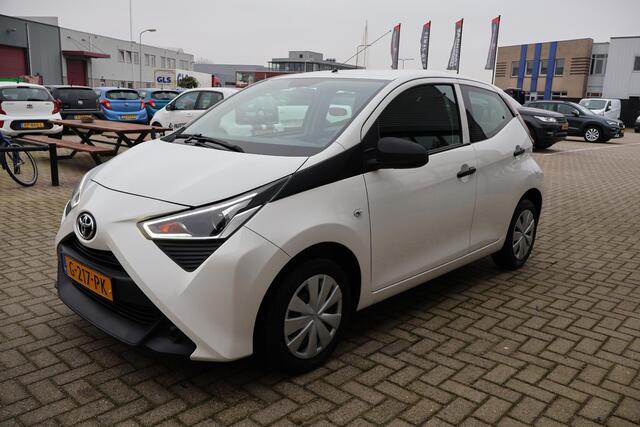 Toyota AYGO 1.0 VVT-i x-fun 1e Eigenaar | NL-Auto | Volledig Onderh | BTW | Bluetooth | Full Led | Start/Stop | Hill-Hold | Stuurbekrachtiging | Elek Ramen
