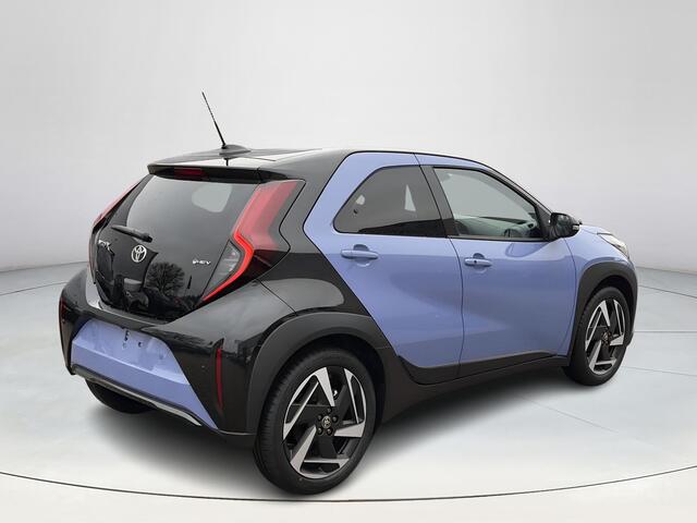 Toyota AYGO X Hybrid 115 envy