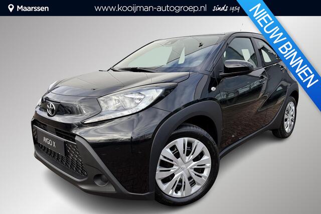 Toyota AYGO X 1.0 VVT-i MT Play Zwart Metallic - Apple Carplay - Android Auto - Adaptive cruise control