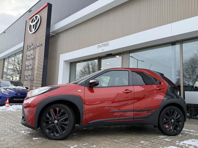 Toyota AYGO X 1.0 VVT-i S-CVT Premium Design Pack | All Seasons