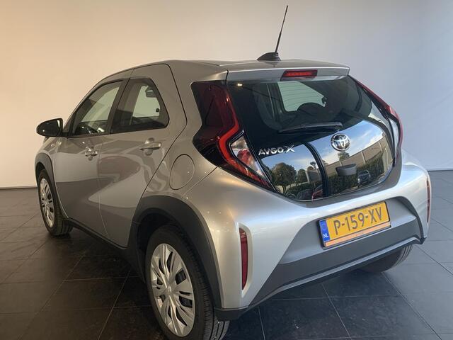 Toyota AYGO X 1.0 VVT-i MT Play | ACHTERUITRIJCAMERA | AIRCONDITIONING