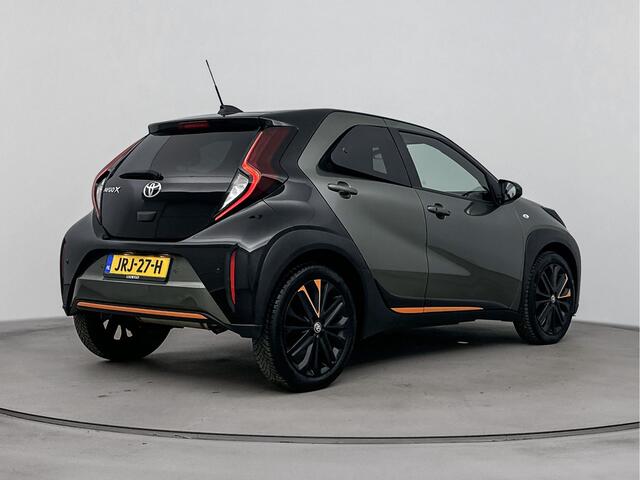 Toyota AYGO X 1.0 VVT-i S-CVT Limited Premium | JBL Premium Audio | Half lederen bekleding | Parkeersensoren | Stoelverwarming |