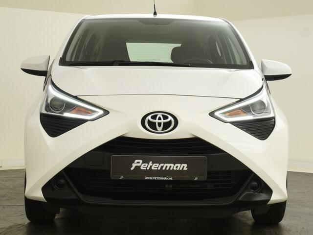 Toyota AYGO 1.0 VVT-i x-play | Carplay | Camera