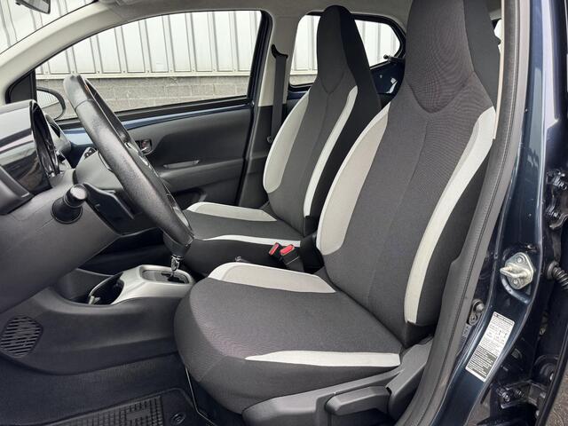 Toyota AYGO 1.0 VVT-i x-play Automaat | Airco | Dealer onderhouden