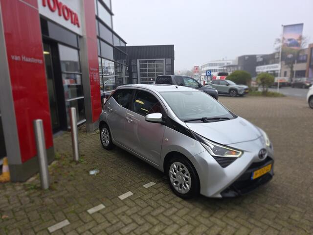 Toyota AYGO 1.0 VVT-i 5-Deurs X-Play
