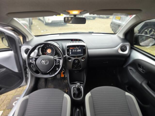 Toyota AYGO 1.0 VVT-i 5-Deurs X-Play