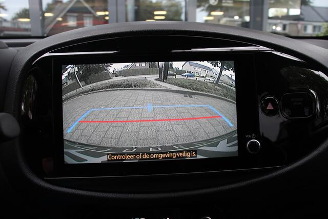 Toyota AYGO X 1.0 VVT-i S-CVT Pulse CabrioTop Two-tone Automaat