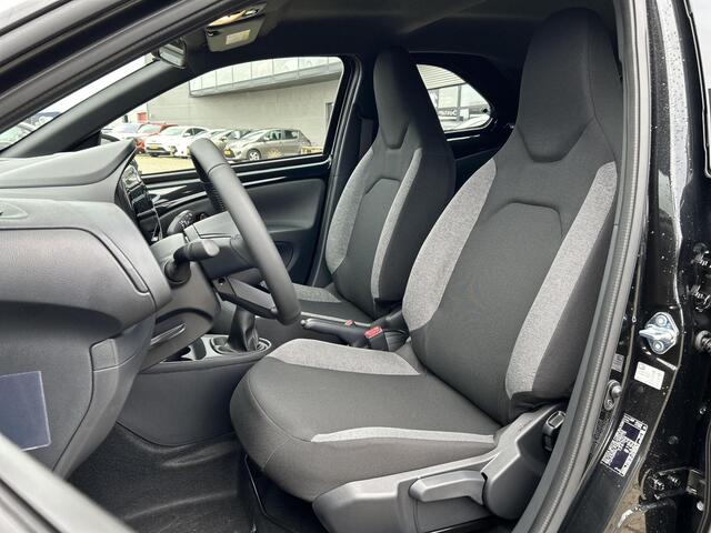 Toyota AYGO X 1.0 VVT-i MT Play **APPLE CARPLAY/ DAB/ AIRCO/ ADAPTIEF CRUISE CONTROL**