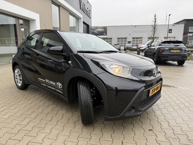 Toyota AYGO X 1.0 VVT-i MT Play
