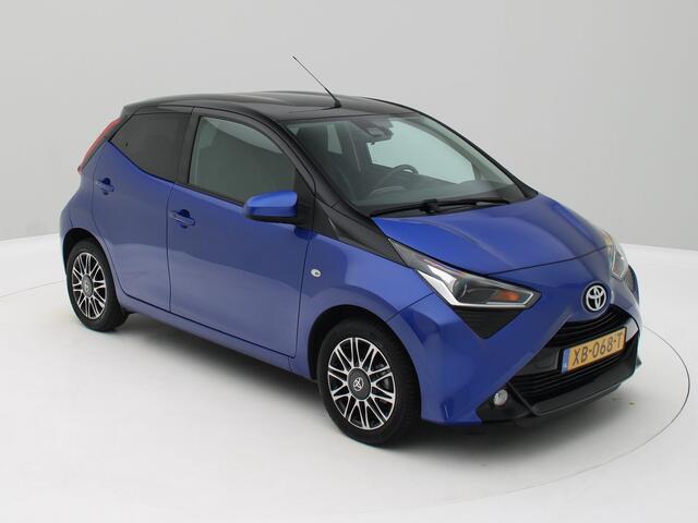 Toyota AYGO 1.0 VVT-i x-clusiv 1/2 Leder /Camera