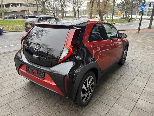 Toyota AYGO X 1.0 VVT-i S-CVT Envy