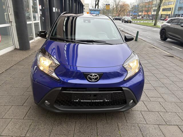 Toyota AYGO X 1.0 VVT-i MT Envy