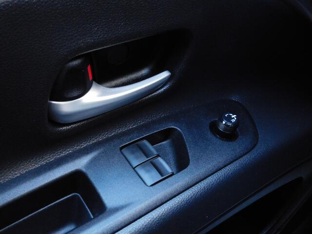 Toyota AYGO X 1.0 VVT-i S-CVT Play 1e EIGENAAR! DEALER ONDERHOUDEN! CARPLAY/ANDROID! CRUISE! AIRCO! BLUETOOTH!