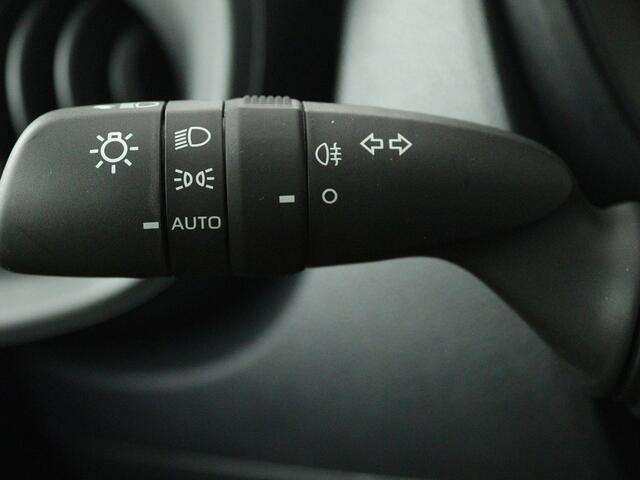 Toyota AYGO X 1.0 VVT-i MT Play | All-season banden |